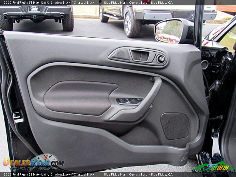 2019 Ford Fiesta SE Hatchback Shadow Black / Charcoal Black Photo #24