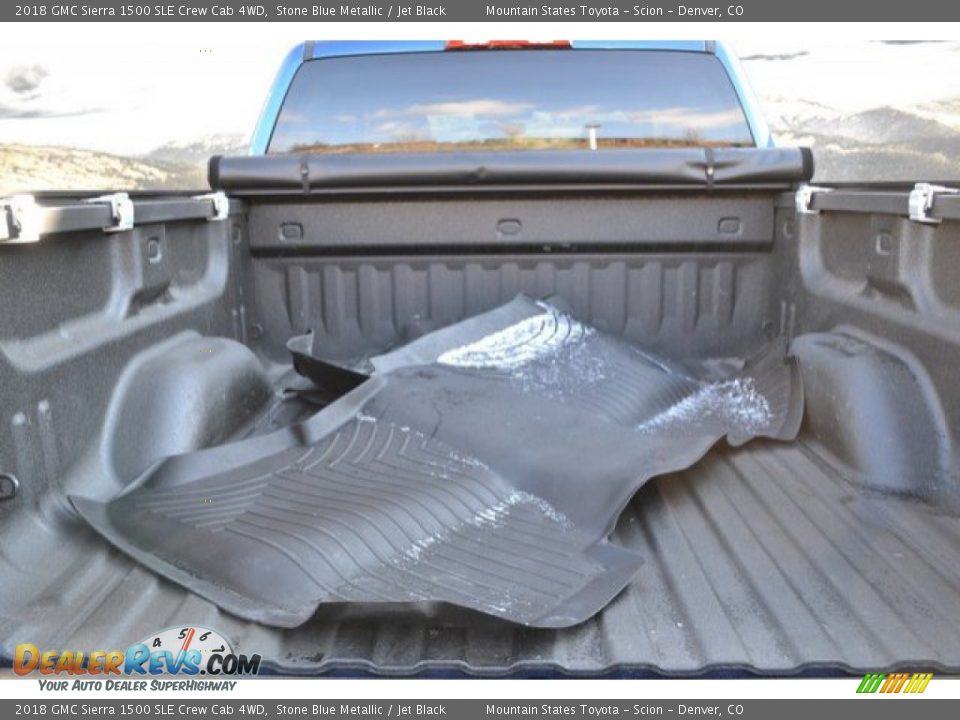 2018 GMC Sierra 1500 SLE Crew Cab 4WD Stone Blue Metallic / Jet Black Photo #26