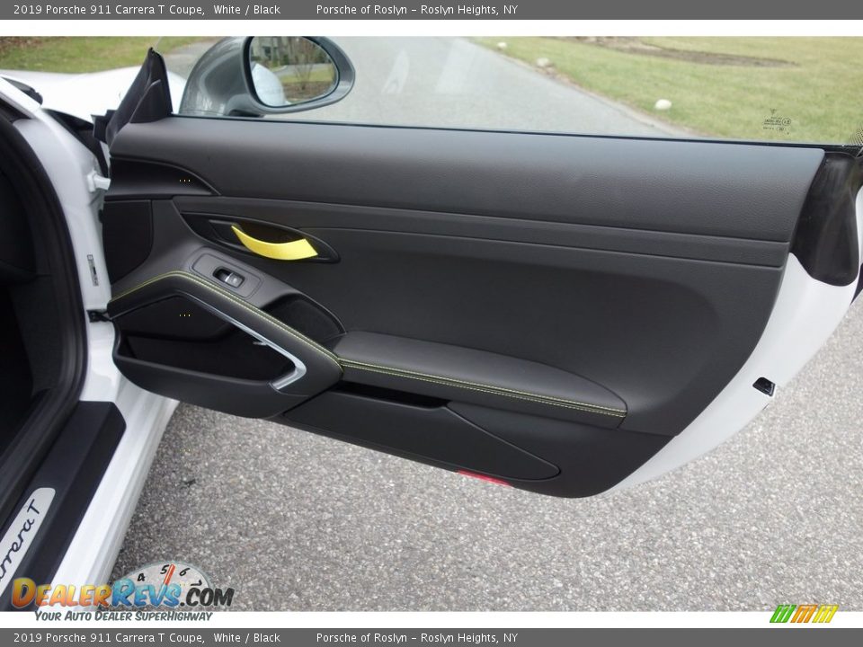 Door Panel of 2019 Porsche 911 Carrera T Coupe Photo #18