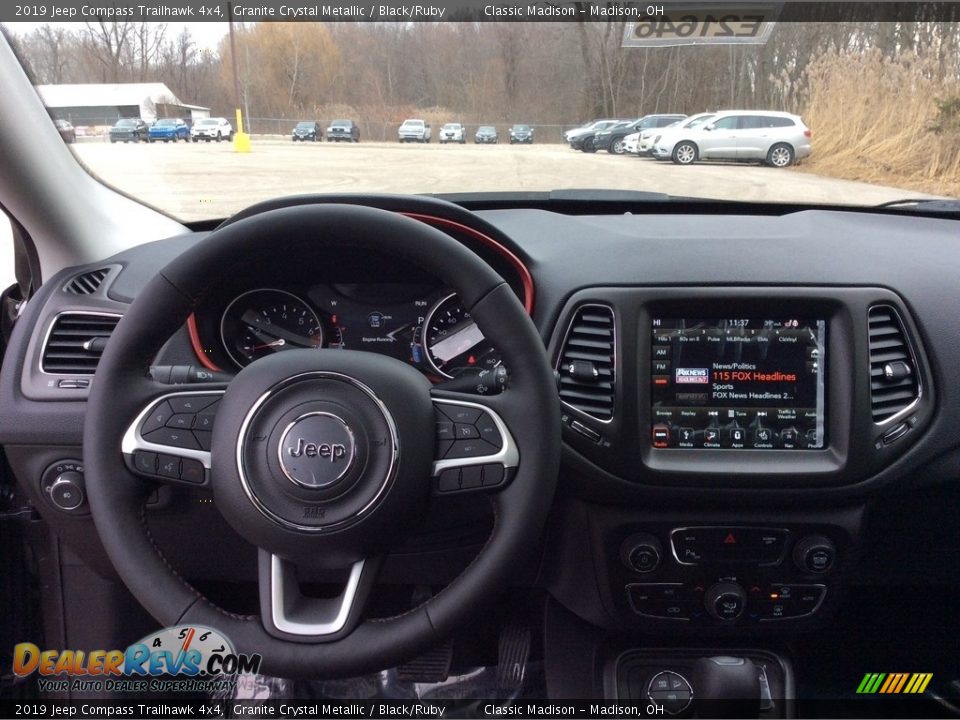 Dashboard of 2019 Jeep Compass Trailhawk 4x4 Photo #12