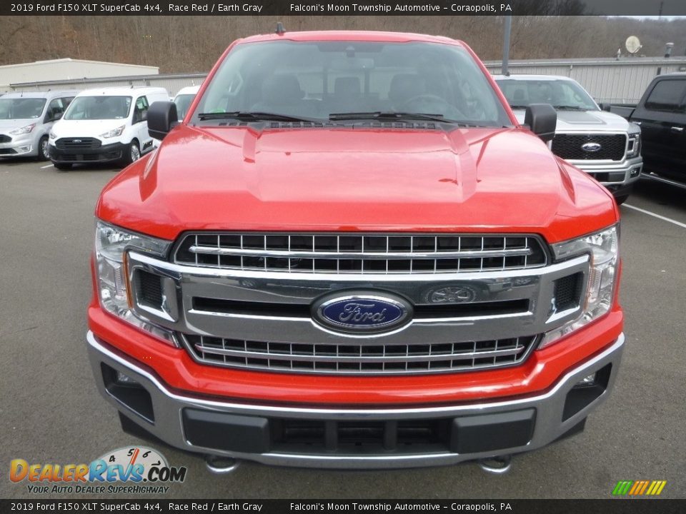 2019 Ford F150 XLT SuperCab 4x4 Race Red / Earth Gray Photo #4