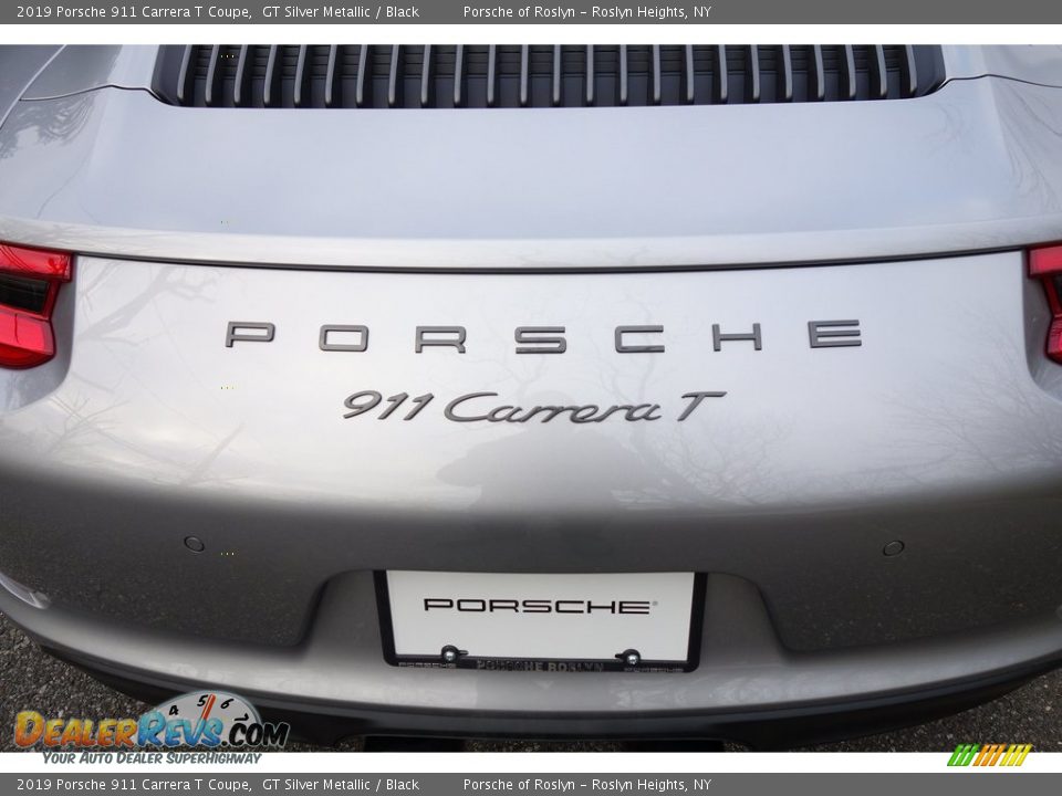 2019 Porsche 911 Carrera T Coupe Logo Photo #9