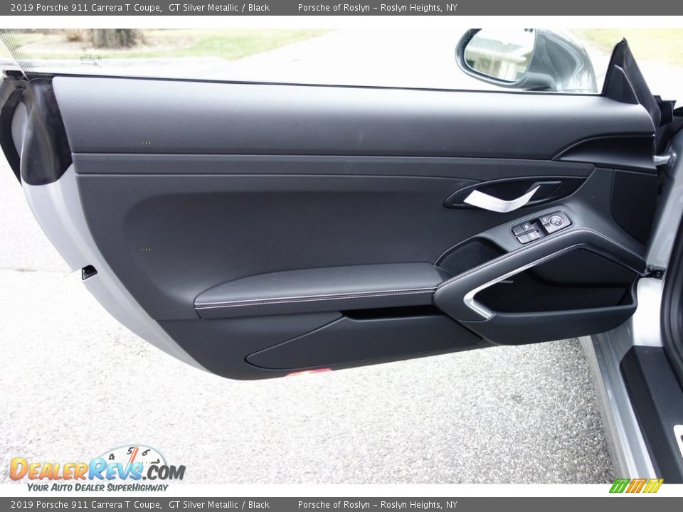 Door Panel of 2019 Porsche 911 Carrera T Coupe Photo #15
