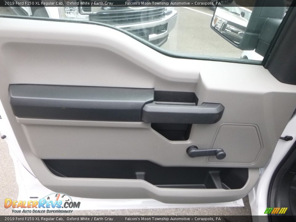 2019 Ford F150 XL Regular Cab Oxford White / Earth Gray Photo #10