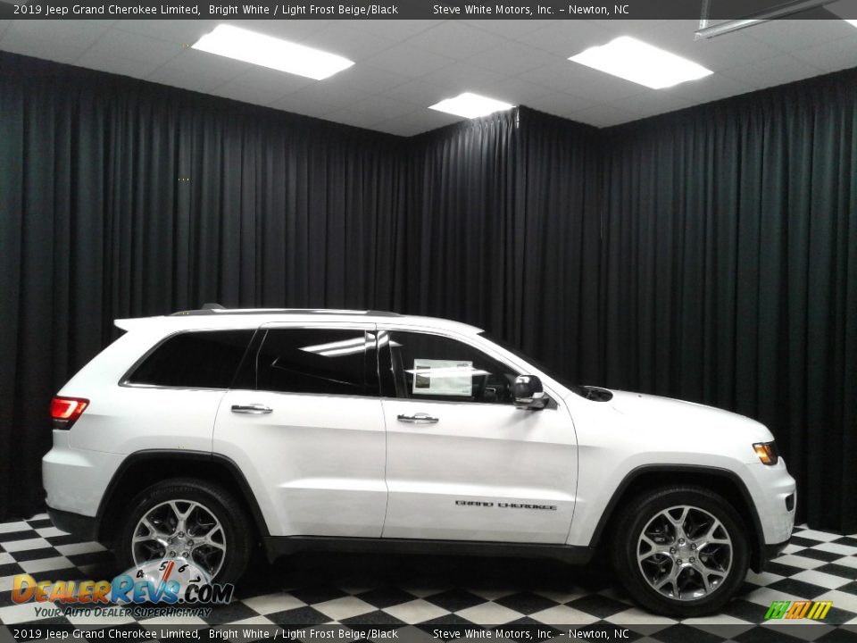 2019 Jeep Grand Cherokee Limited Bright White / Light Frost Beige/Black Photo #5