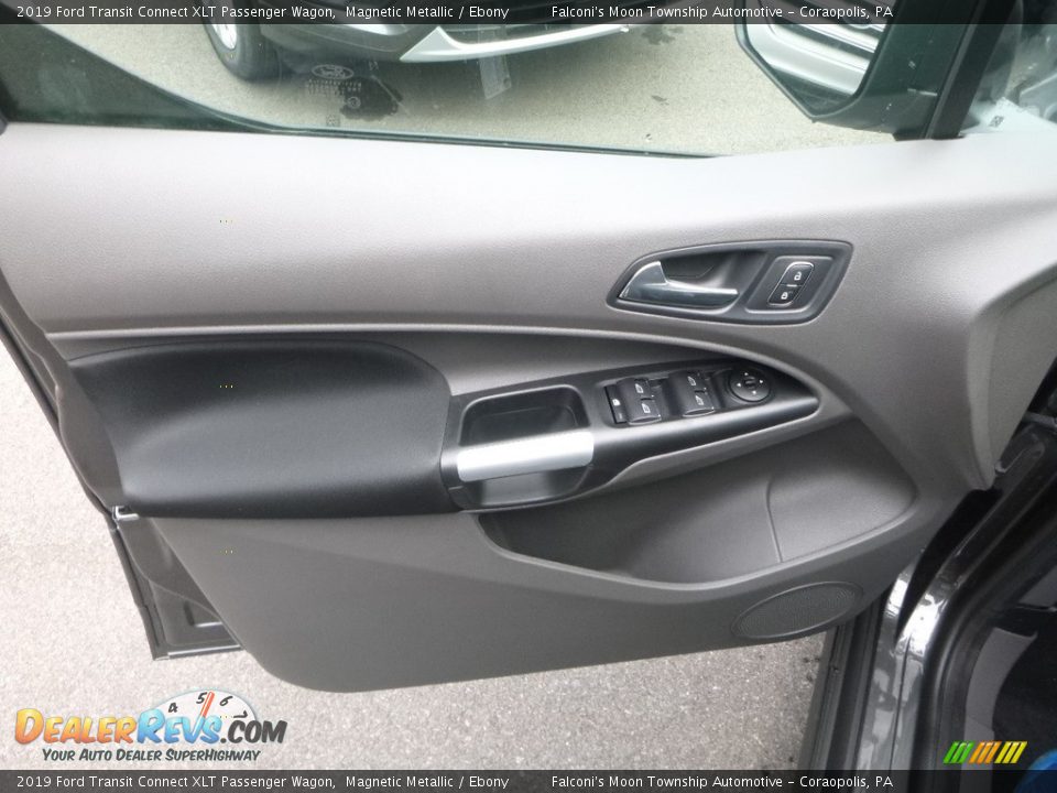 Door Panel of 2019 Ford Transit Connect XLT Passenger Wagon Photo #12