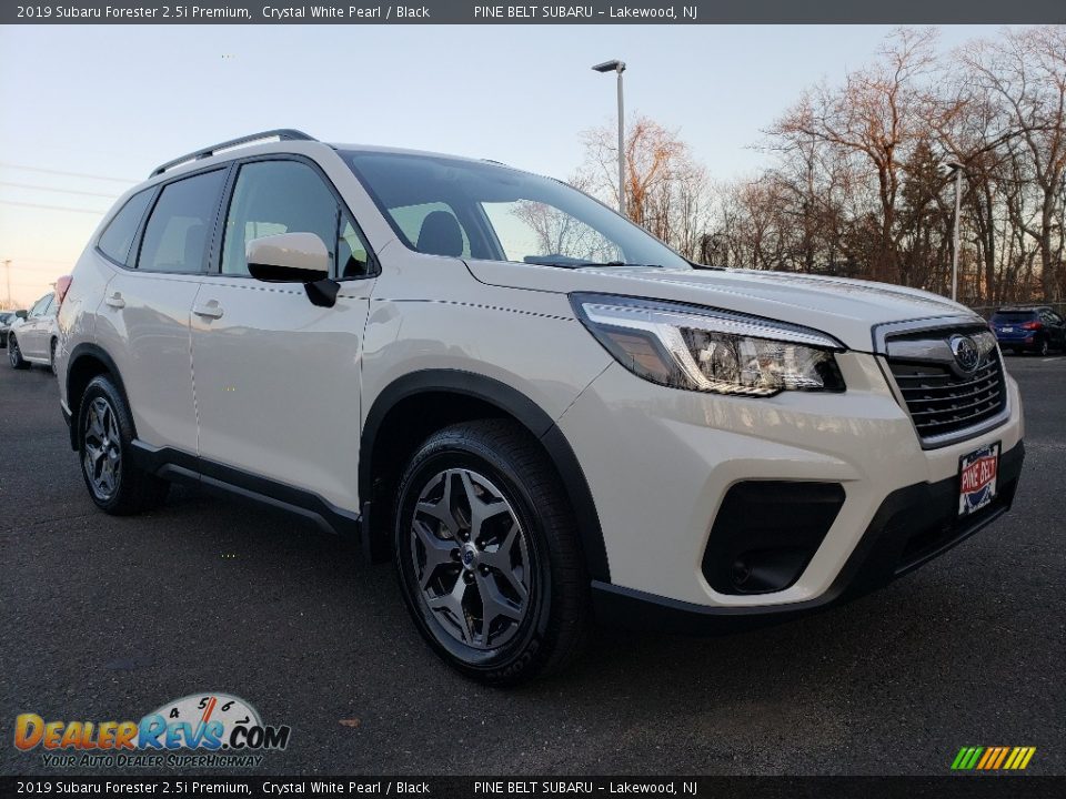 2019 Subaru Forester 2.5i Premium Crystal White Pearl / Black Photo #1