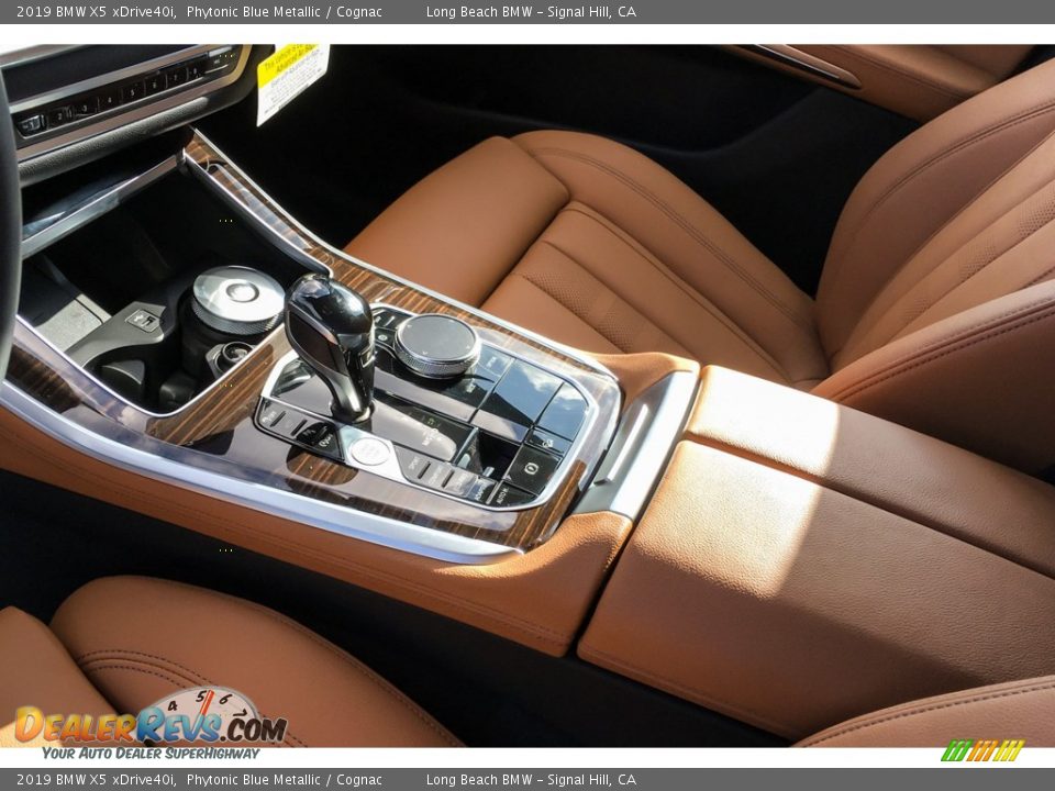 2019 BMW X5 xDrive40i Shifter Photo #7
