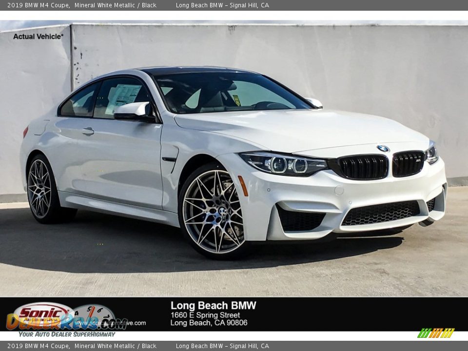 2019 BMW M4 Coupe Mineral White Metallic / Black Photo #1