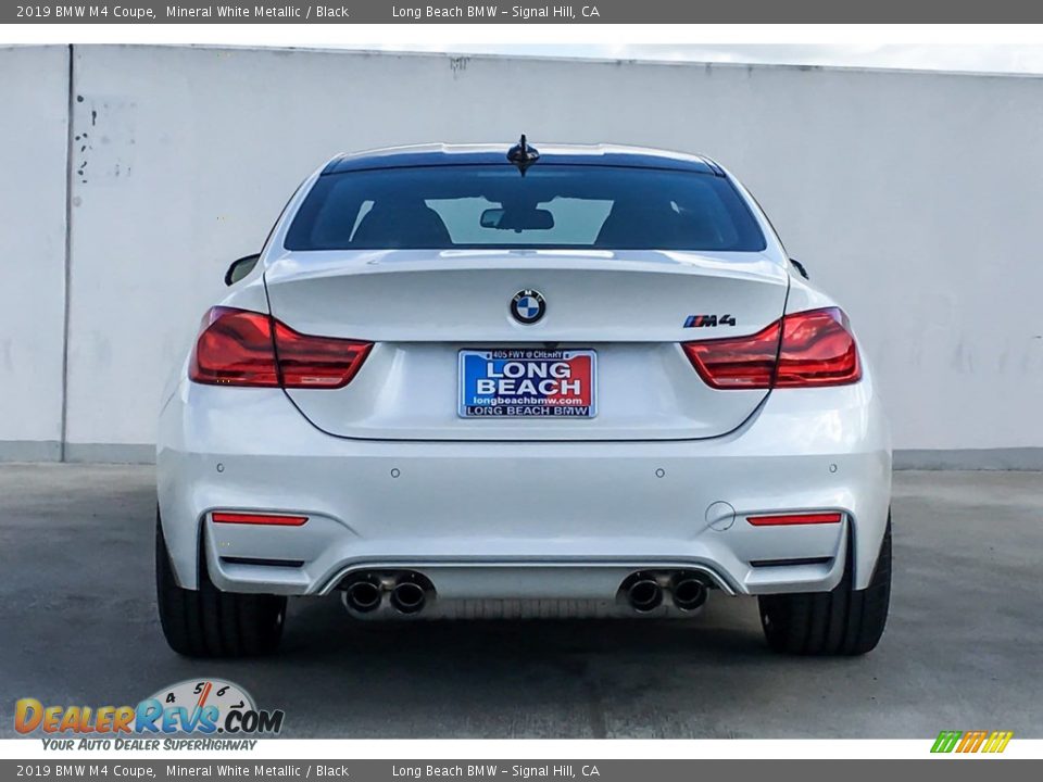 2019 BMW M4 Coupe Mineral White Metallic / Black Photo #3