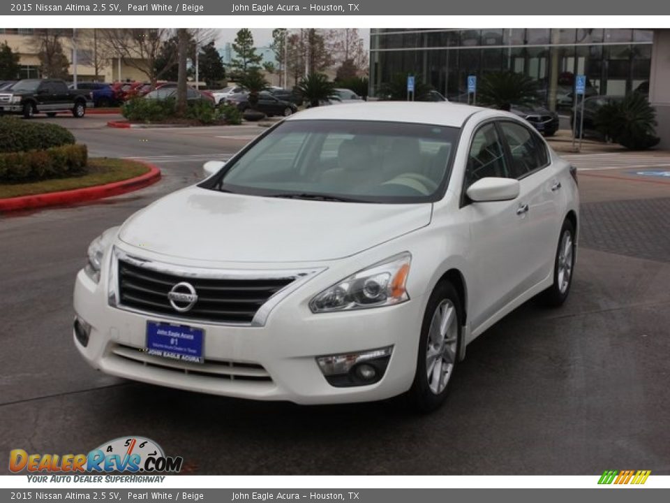 2015 Nissan Altima 2.5 SV Pearl White / Beige Photo #3