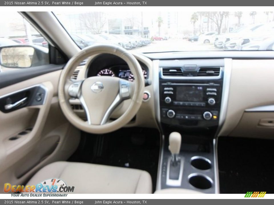 2015 Nissan Altima 2.5 SV Pearl White / Beige Photo #9