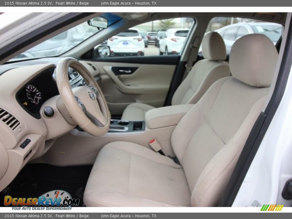 2015 Nissan Altima 2.5 SV Pearl White / Beige Photo #17