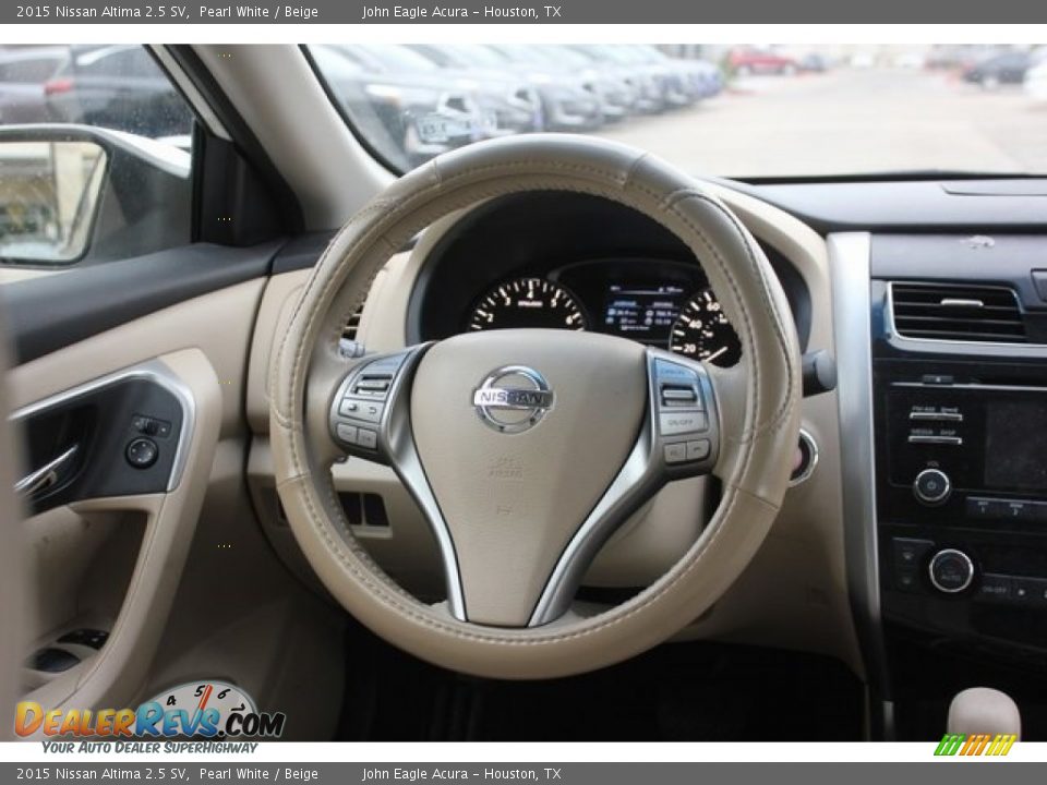 2015 Nissan Altima 2.5 SV Pearl White / Beige Photo #24