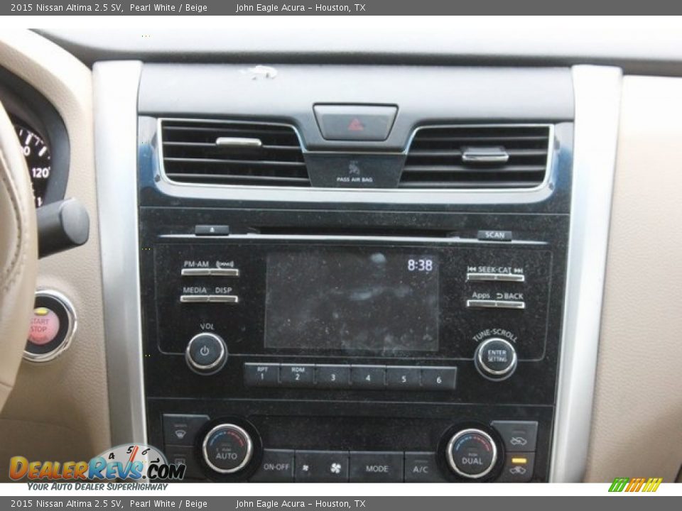 2015 Nissan Altima 2.5 SV Pearl White / Beige Photo #25