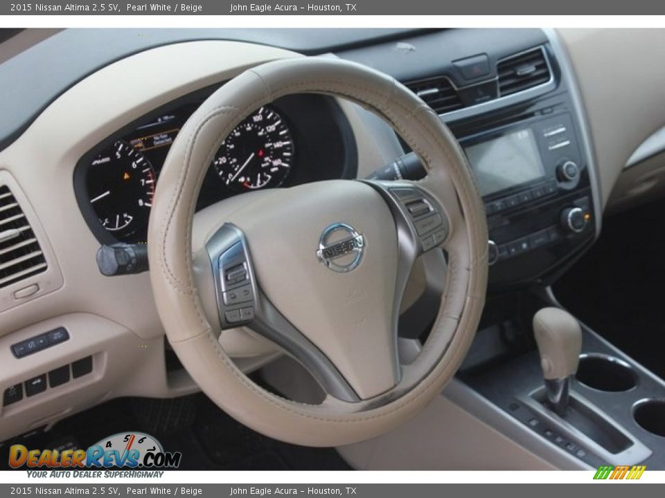 2015 Nissan Altima 2.5 SV Pearl White / Beige Photo #34
