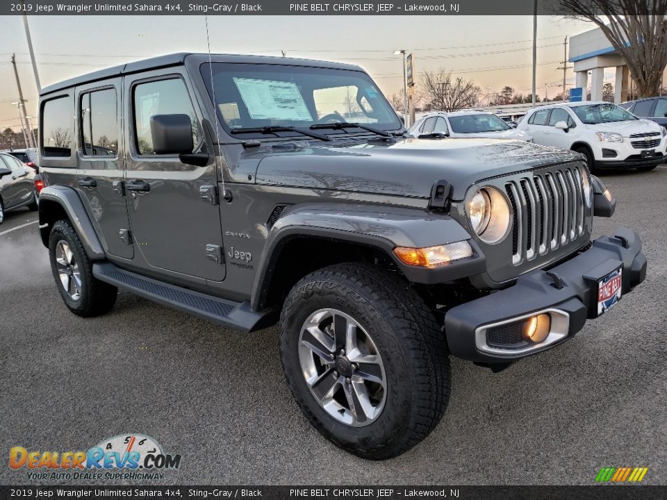 2019 Jeep Wrangler Unlimited Sahara 4x4 Sting-Gray / Black Photo #1