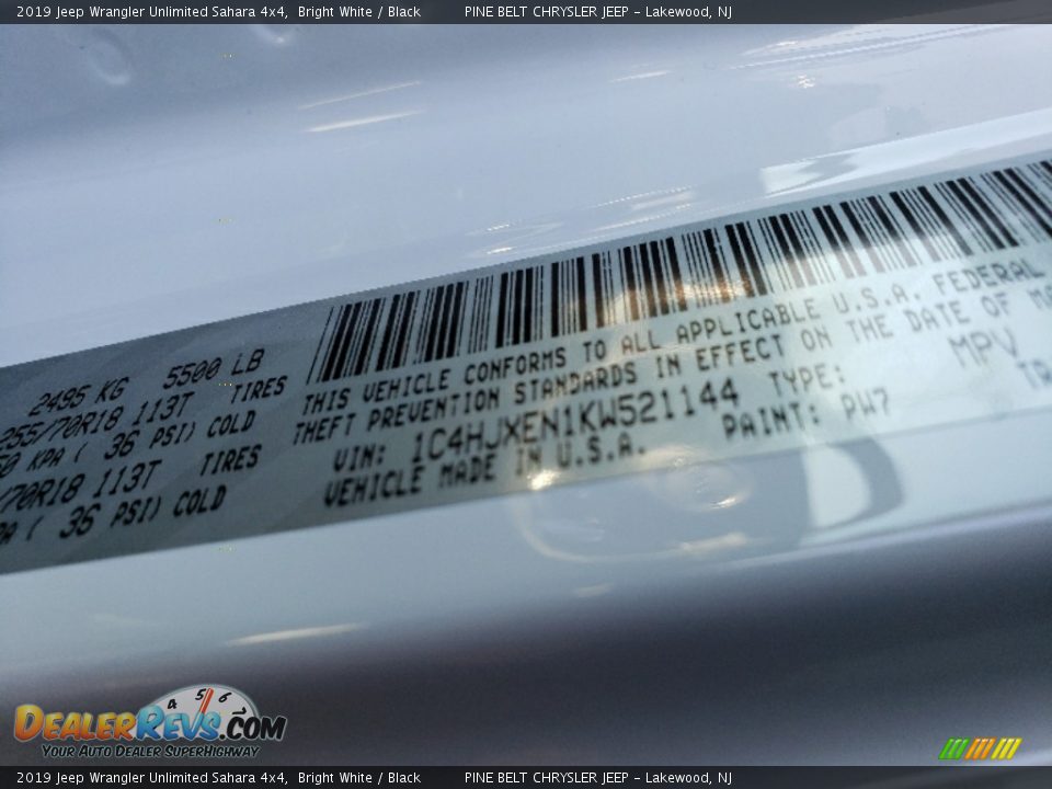 2019 Jeep Wrangler Unlimited Sahara 4x4 Bright White / Black Photo #9