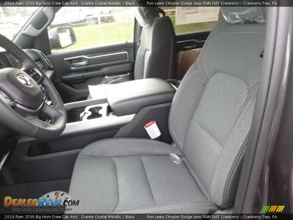 2019 Ram 1500 Big Horn Crew Cab 4x4 Granite Crystal Metallic / Black Photo #12