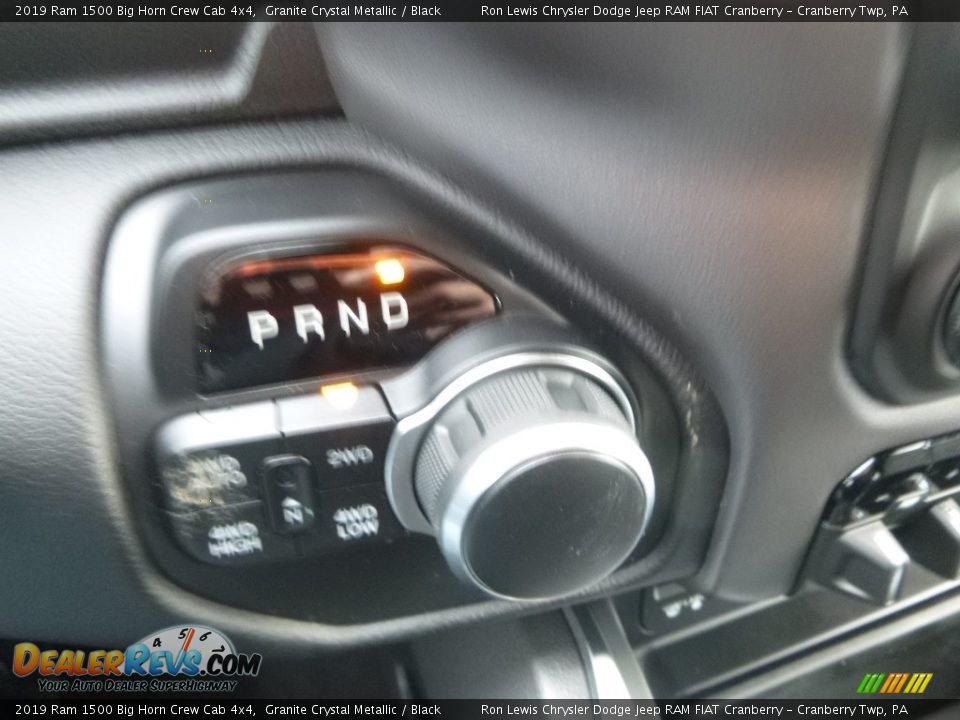 2019 Ram 1500 Big Horn Crew Cab 4x4 Granite Crystal Metallic / Black Photo #20