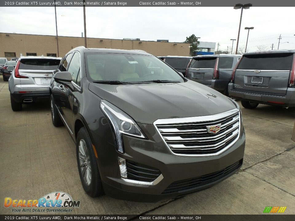 2019 Cadillac XT5 Luxury AWD Dark Mocha Metallic / Sahara Beige Photo #1