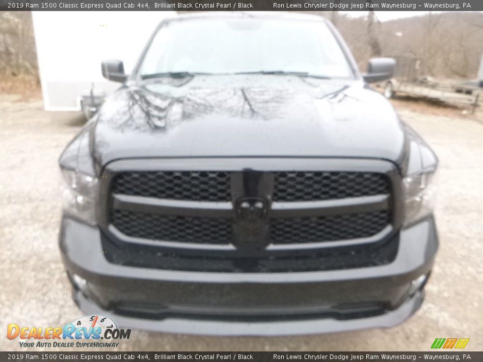 2019 Ram 1500 Classic Express Quad Cab 4x4 Brilliant Black Crystal Pearl / Black Photo #9