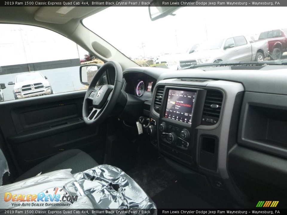 2019 Ram 1500 Classic Express Quad Cab 4x4 Brilliant Black Crystal Pearl / Black Photo #12
