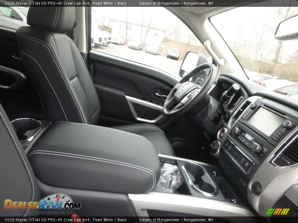 2019 Nissan TITAN XD PRO-4X Crew Cab 4x4 Pearl White / Black Photo #3