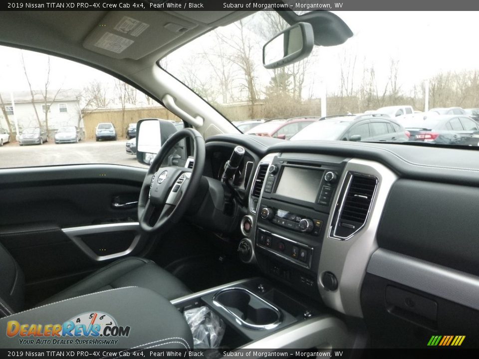 2019 Nissan TITAN XD PRO-4X Crew Cab 4x4 Pearl White / Black Photo #4
