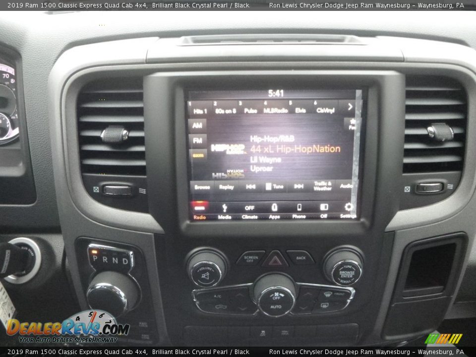 2019 Ram 1500 Classic Express Quad Cab 4x4 Brilliant Black Crystal Pearl / Black Photo #18