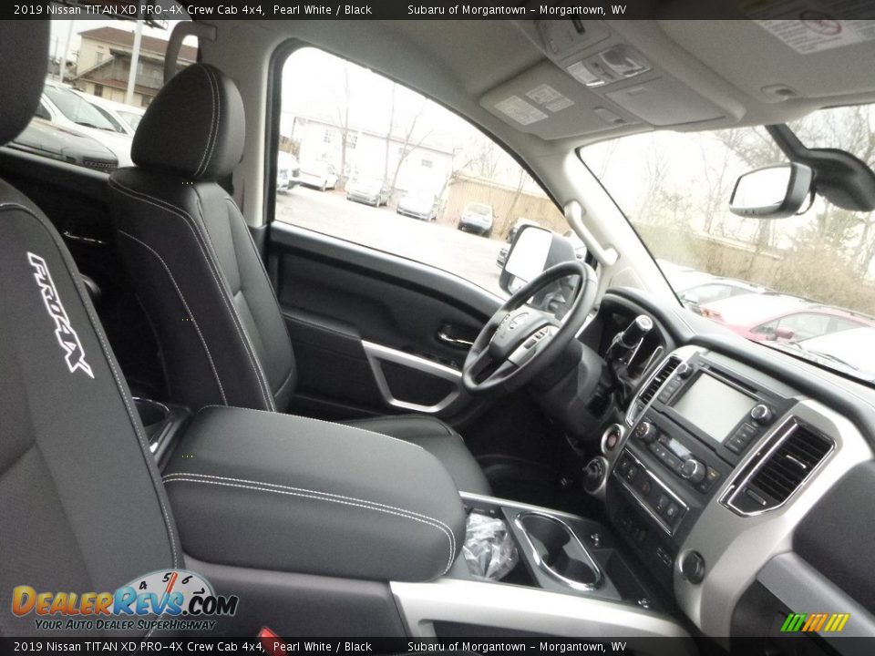 Front Seat of 2019 Nissan TITAN XD PRO-4X Crew Cab 4x4 Photo #12