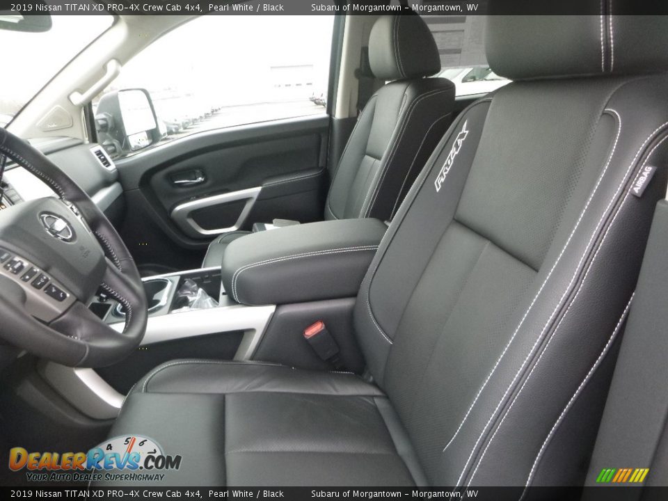 Front Seat of 2019 Nissan TITAN XD PRO-4X Crew Cab 4x4 Photo #17