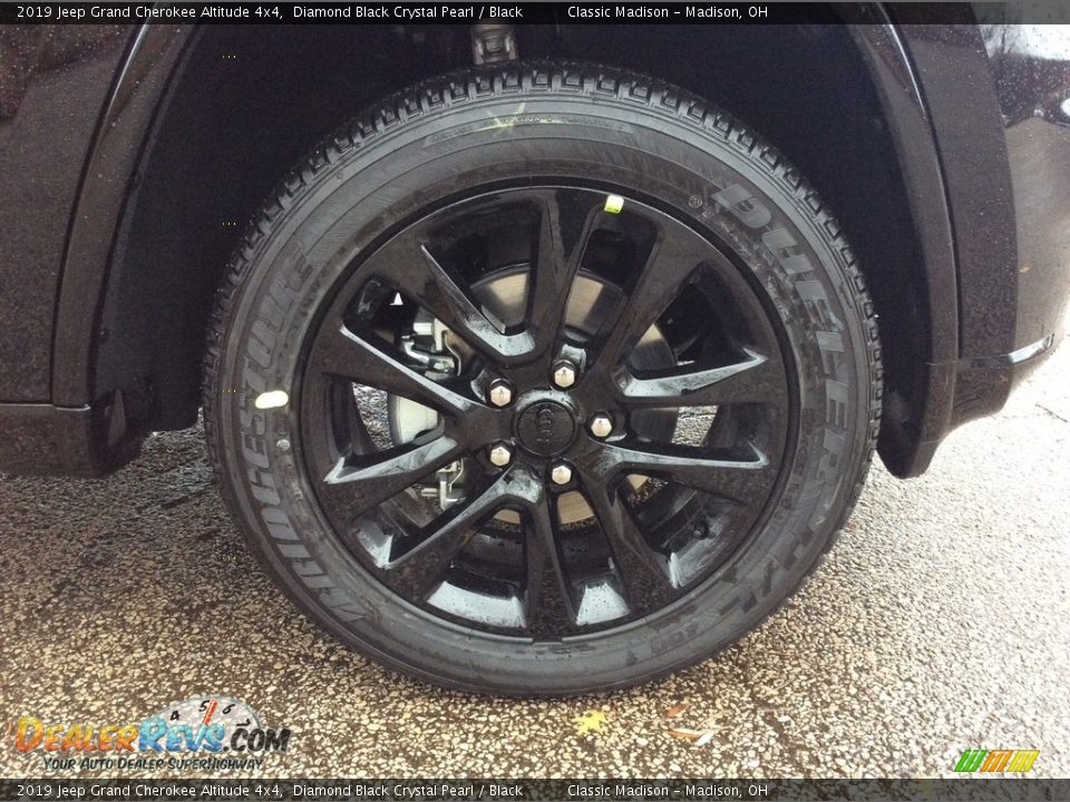 2019 Jeep Grand Cherokee Altitude 4x4 Diamond Black Crystal Pearl / Black Photo #7