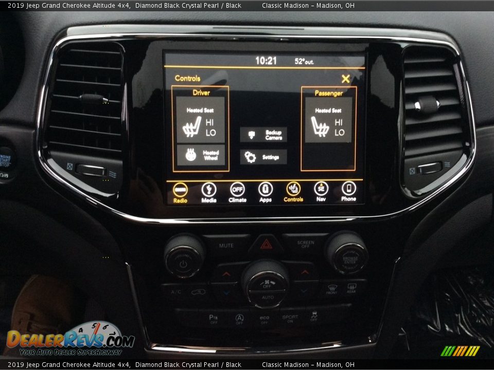 2019 Jeep Grand Cherokee Altitude 4x4 Diamond Black Crystal Pearl / Black Photo #15