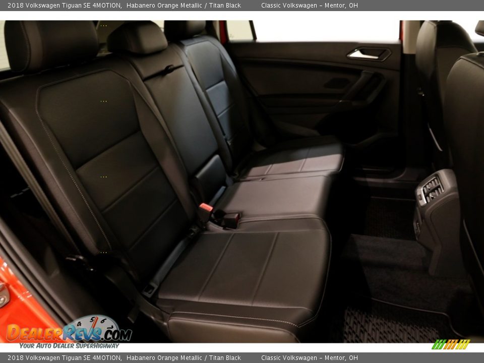 2018 Volkswagen Tiguan SE 4MOTION Habanero Orange Metallic / Titan Black Photo #18