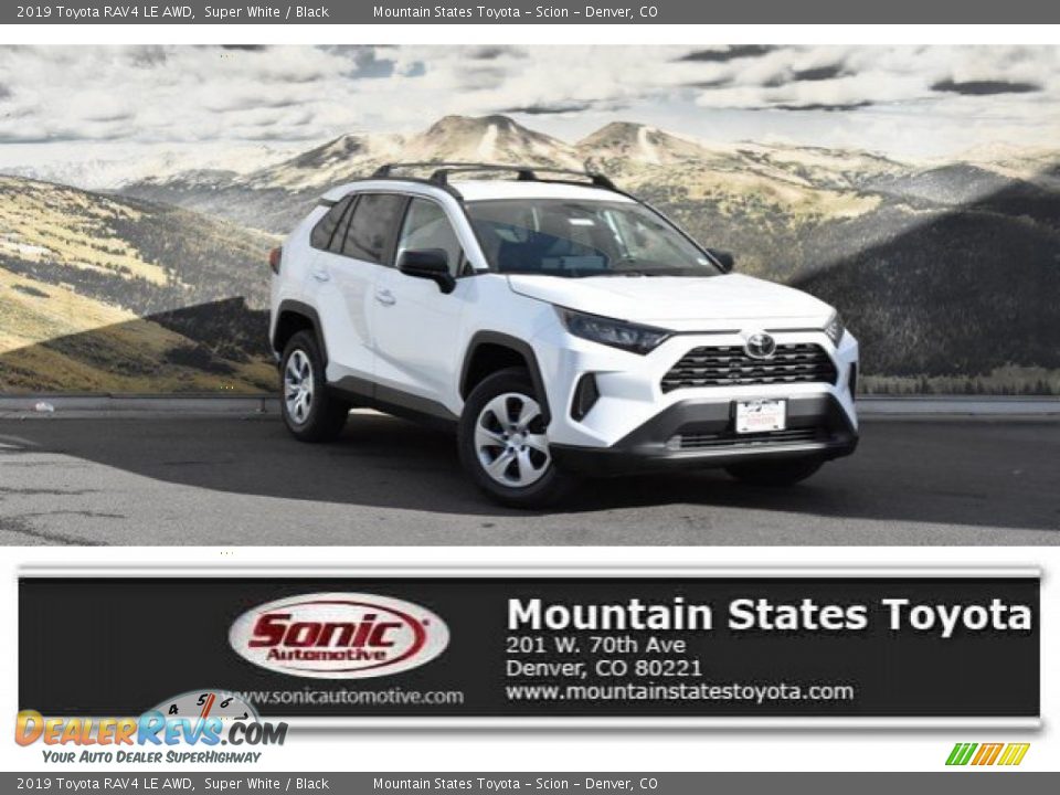 2019 Toyota RAV4 LE AWD Super White / Black Photo #1
