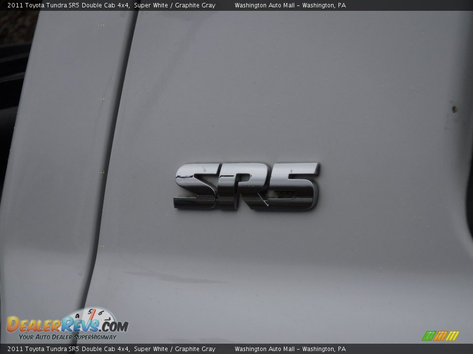 2011 Toyota Tundra SR5 Double Cab 4x4 Super White / Graphite Gray Photo #5