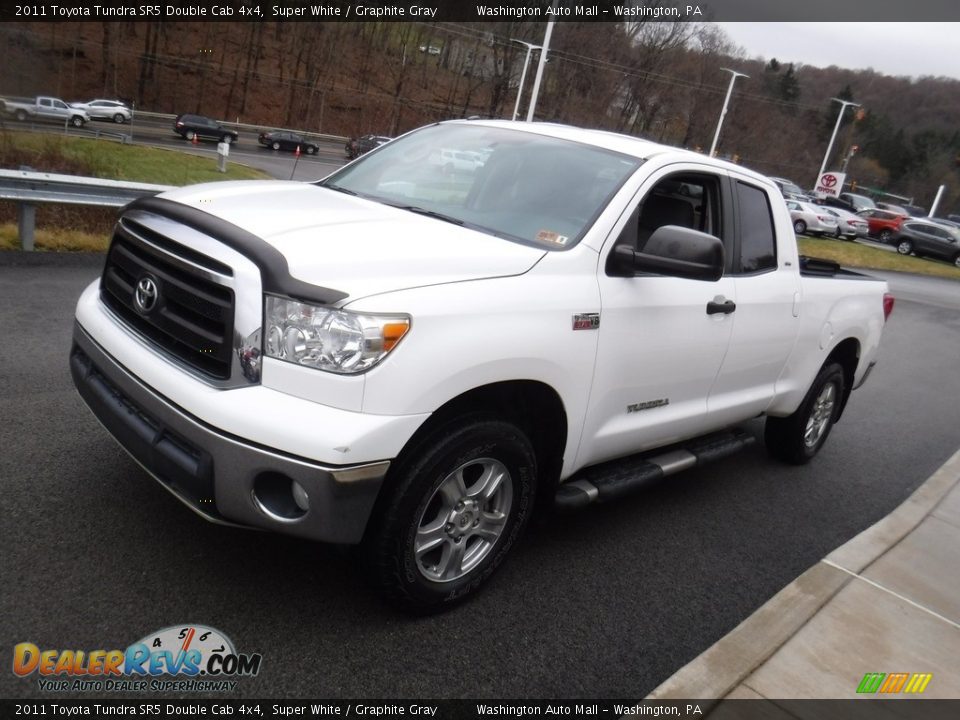2011 Toyota Tundra SR5 Double Cab 4x4 Super White / Graphite Gray Photo #8