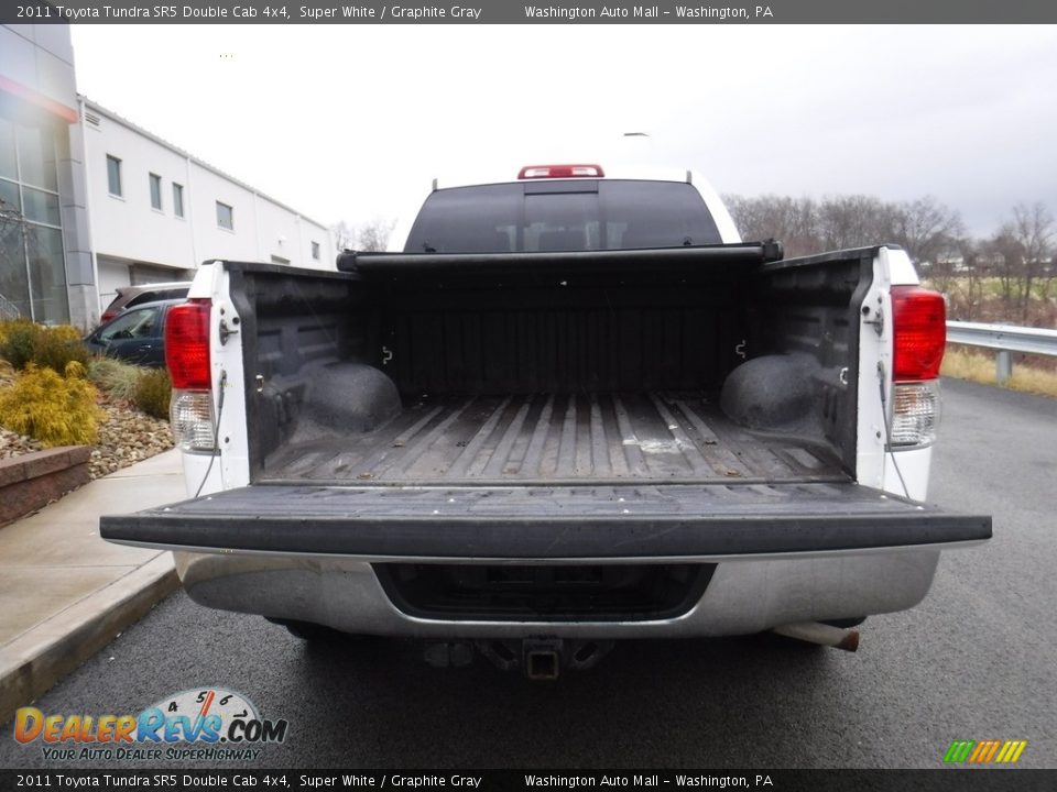 2011 Toyota Tundra SR5 Double Cab 4x4 Super White / Graphite Gray Photo #10