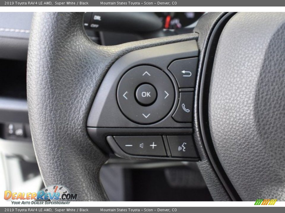 2019 Toyota RAV4 LE AWD Super White / Black Photo #25