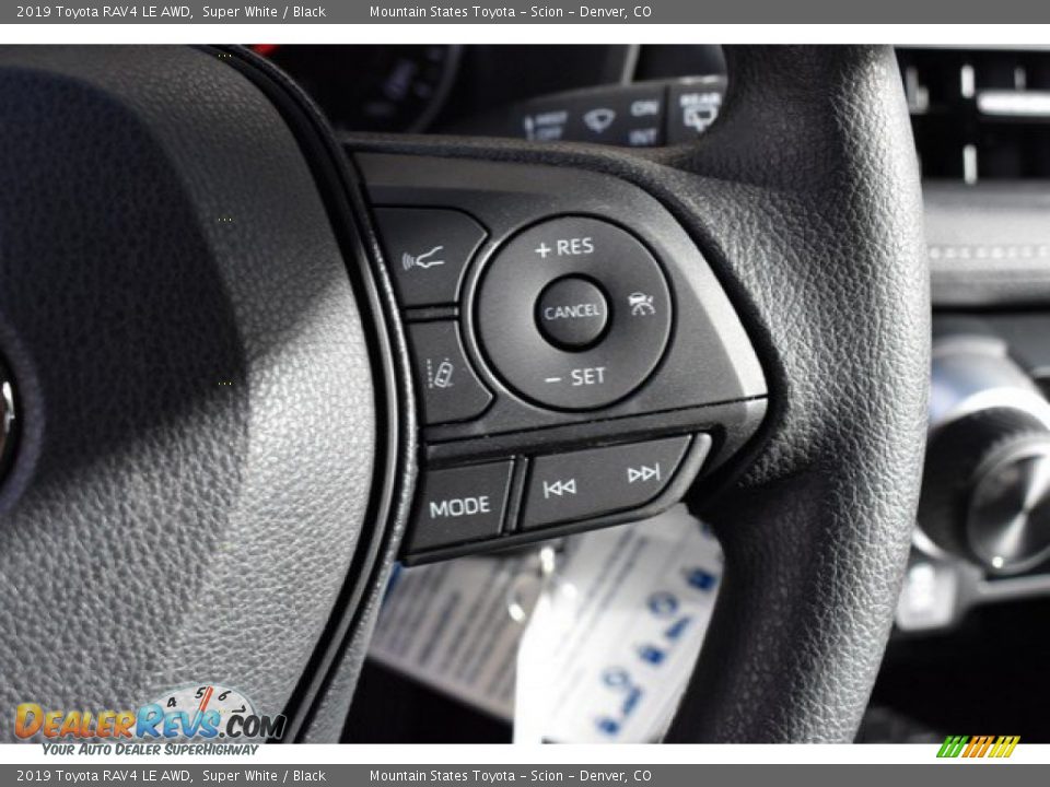 2019 Toyota RAV4 LE AWD Super White / Black Photo #26