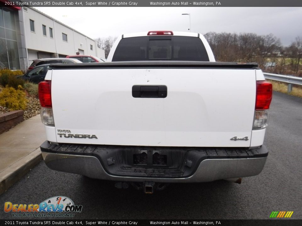 2011 Toyota Tundra SR5 Double Cab 4x4 Super White / Graphite Gray Photo #13