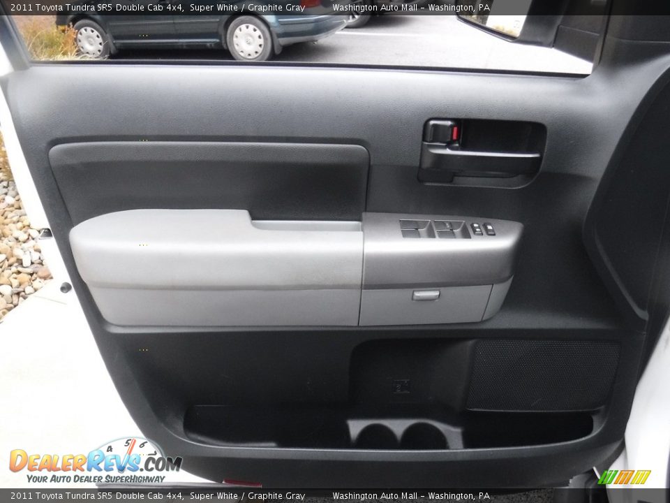 2011 Toyota Tundra SR5 Double Cab 4x4 Super White / Graphite Gray Photo #16