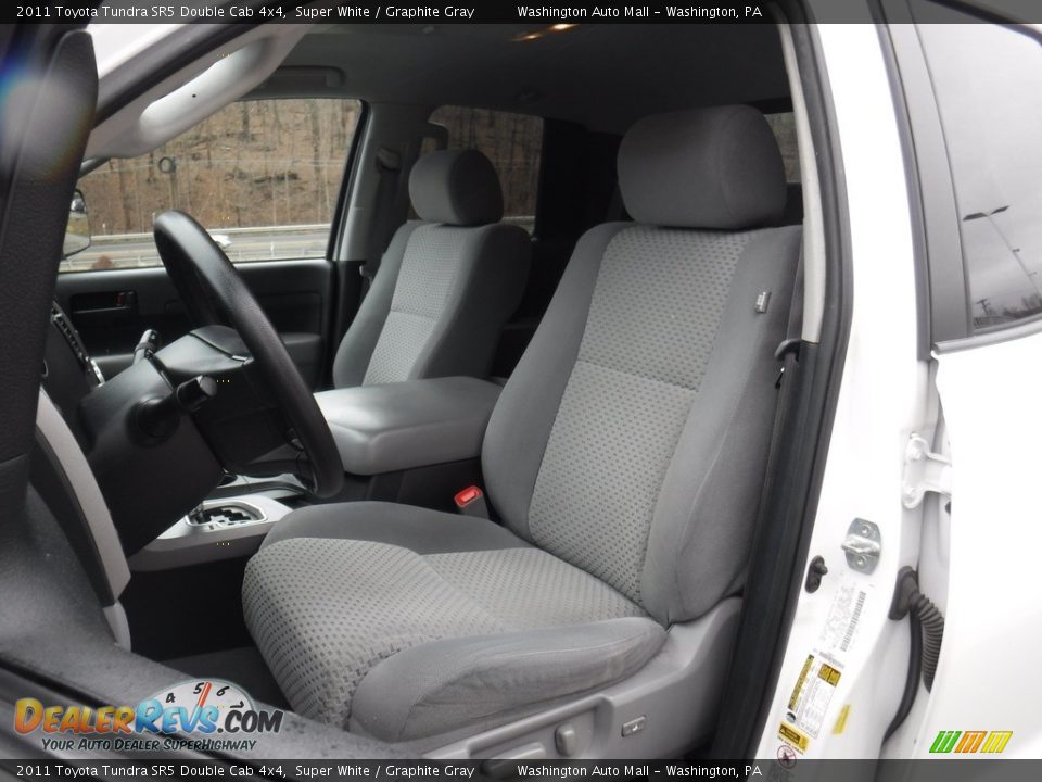 2011 Toyota Tundra SR5 Double Cab 4x4 Super White / Graphite Gray Photo #17
