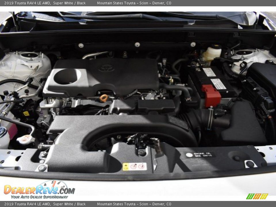 2019 Toyota RAV4 LE AWD Super White / Black Photo #31