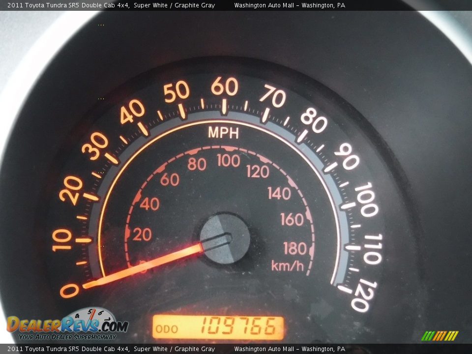 2011 Toyota Tundra SR5 Double Cab 4x4 Super White / Graphite Gray Photo #28