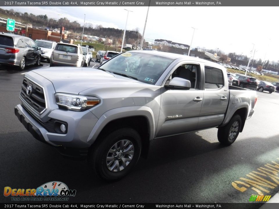2017 Toyota Tacoma SR5 Double Cab 4x4 Magnetic Gray Metallic / Cement Gray Photo #6