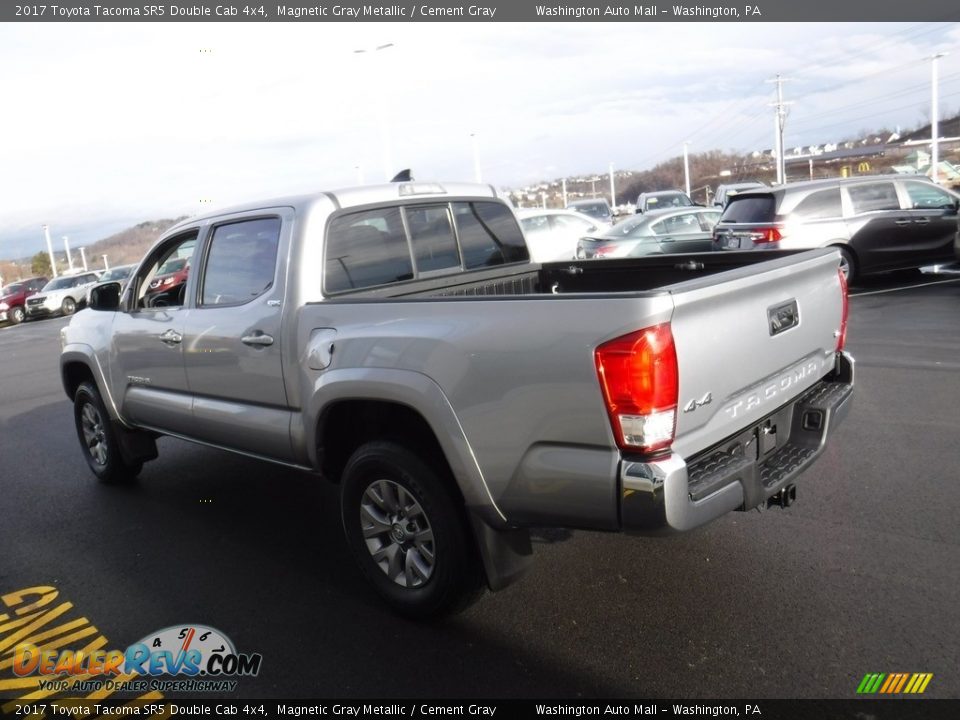 2017 Toyota Tacoma SR5 Double Cab 4x4 Magnetic Gray Metallic / Cement Gray Photo #7