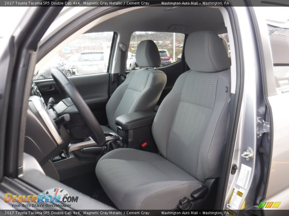 2017 Toyota Tacoma SR5 Double Cab 4x4 Magnetic Gray Metallic / Cement Gray Photo #15