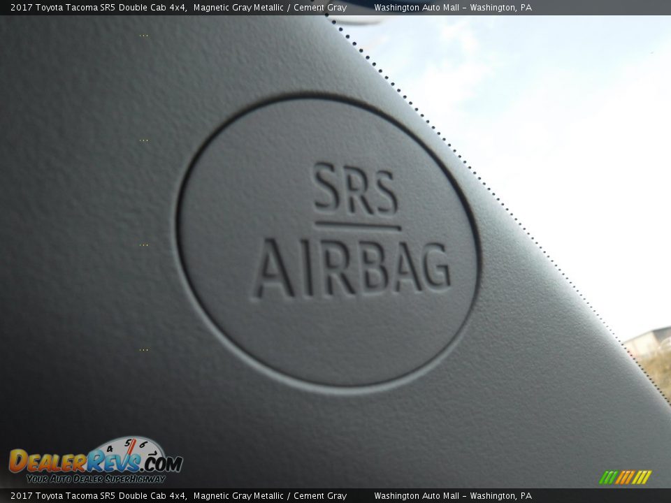 2017 Toyota Tacoma SR5 Double Cab 4x4 Magnetic Gray Metallic / Cement Gray Photo #25